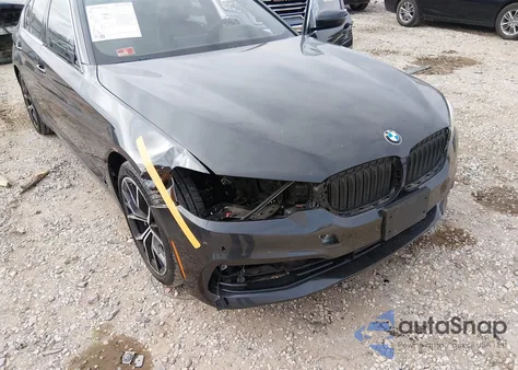 2020 BMW 530I xDrive z USA, uszkodzony, nr VIN WBAJR7C02LCD60968